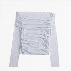 Abercrombie & Fitch Rouched Light Gray Off-Shoulder Blouse small